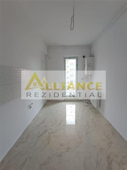 Garsonieră decomandată în Central