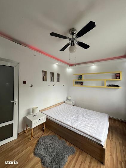 Apartament cu 2 camere în Podu Roș