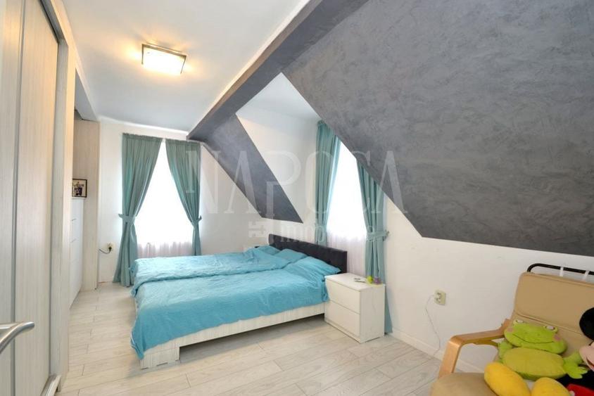 Casă individuală cu 7 camere cu Canalizare în Decebal