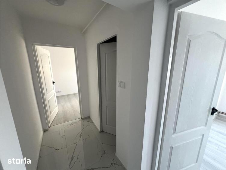 Apartament cu 3 camere în Solidarității