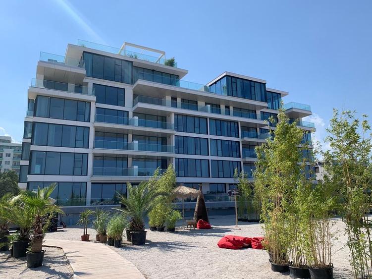 Apartament cu 3 camere decomandat, mobilat în Mamaia — fotografia 1