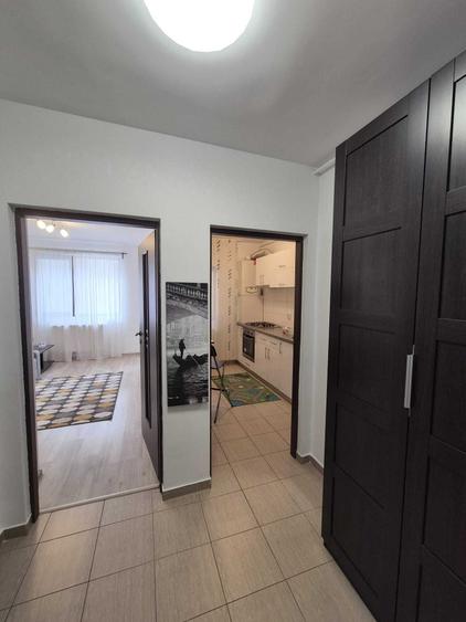 Proprietar inchiriez garsoniera langa La Strada - str Oituz - 3