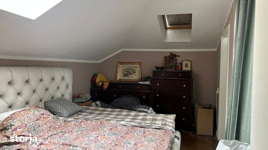 Apartament cu 4 camere în Centrul Civic