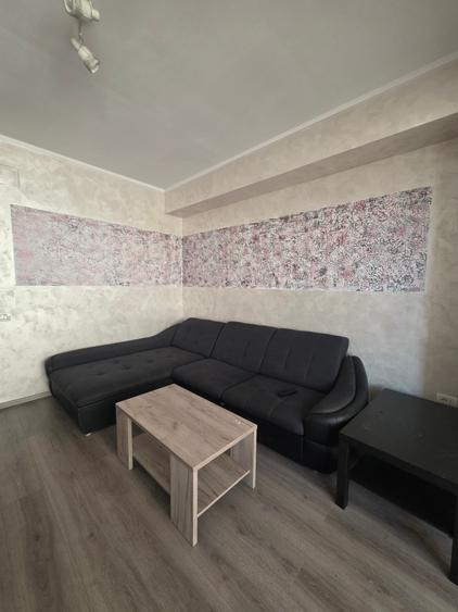 Apartament cu 2 camere semidecomandat, mobilat în Aurel Vlaicu