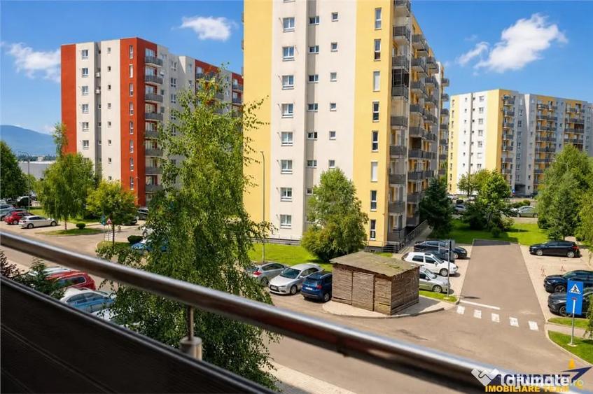 Apartament cu 2 camere decomandat în Avantgarden