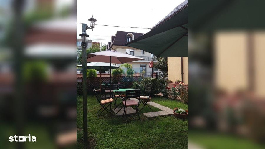 Casă cu 8 camere cu Teren 448 Mp în Central