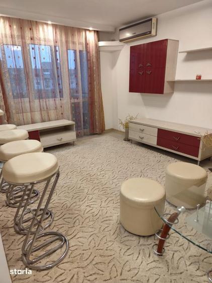 Apartament cu 3 camere, mobilat în Drumul Taberei