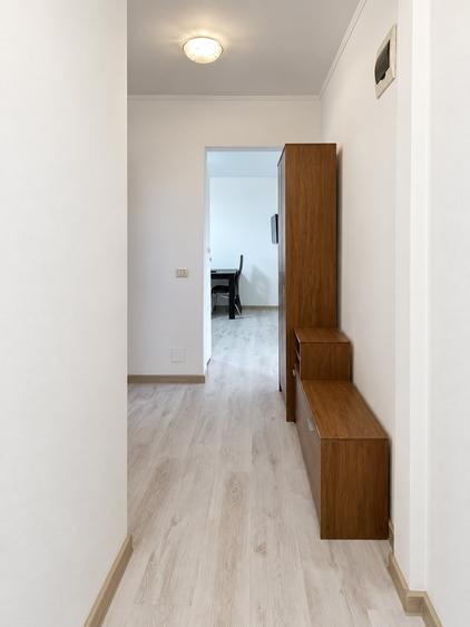 Apartament cu 2 camere decomandat, mobilat în Inel I