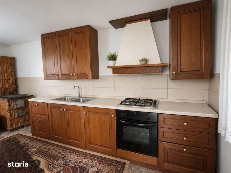 Casă cu 3 camere în Central