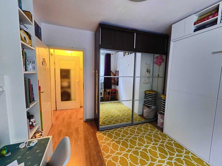 Apartament cu 2 camere semidecomandat în Exterior Vest
