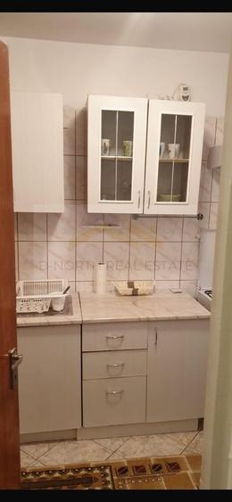 Apartament cu 3 camere decomandat, mobilat în Tineretului