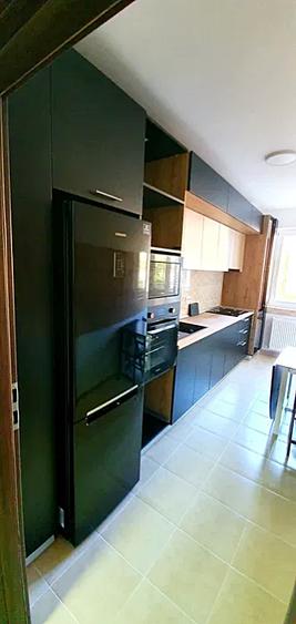 Apartament cu 2 camere decomandat, mobilat în Decebal