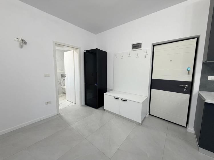 Apartament cu 3 camere, mobilat în Moșnița Nouă