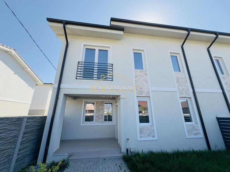 Duplex cu 4 camere cu Canalizare în Chișoda