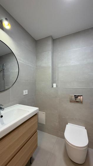 Duplex cu 5 camere cu Canalizare în Exterior Nord