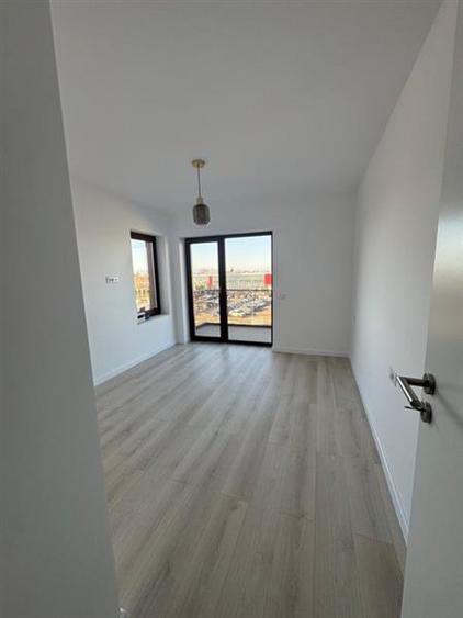Apartament cu 2 camere decomandat în Griviței