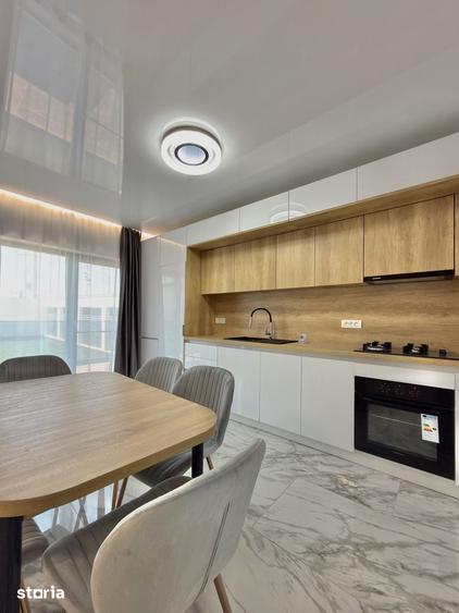 Casă cu 4 camere cu Teren 235 Mp în Central
