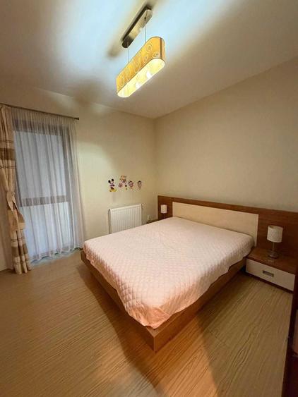 Apartament cu 2 camere decomandat în Apărătorii Patriei