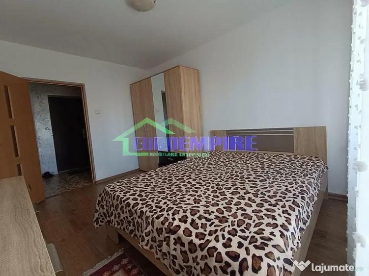 Apartament cu 2 camere decomandat, mobilat în Trocadero