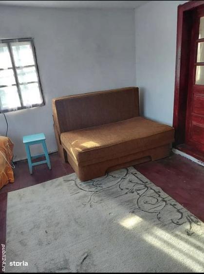 Casă cu 3 camere cu Teren 72 Mp în Central