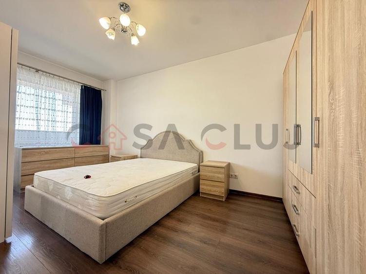 Apartament cu 4 camere decomandat, mobilat în Mărăști