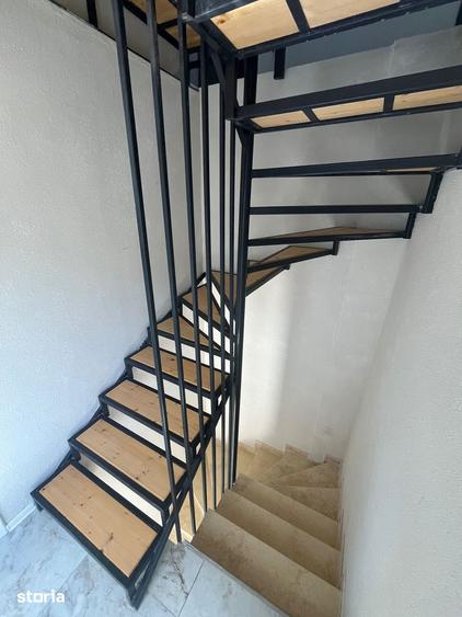 Casă cu Teren 600 Mp în Năvodari