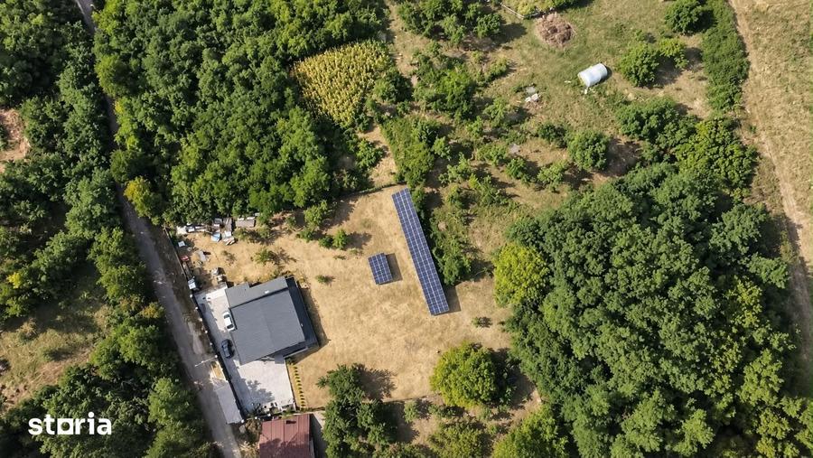 Casă cu 6 camere cu Teren 3226 Mp în Exterior Vest