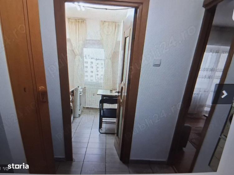 Garsonieră decomandată în Tei