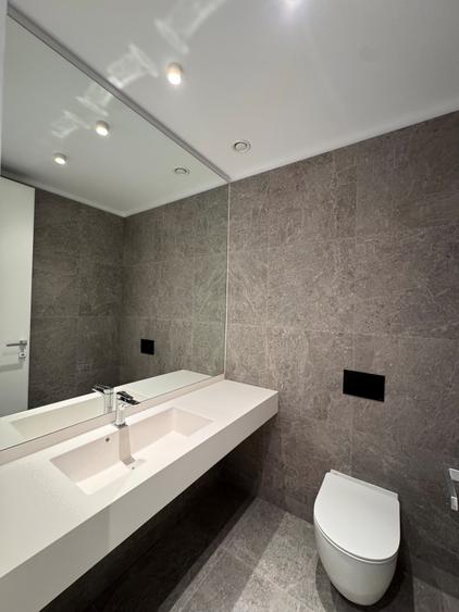 Apartament cu 4 camere semidecomandat, mobilat în Herăstrău