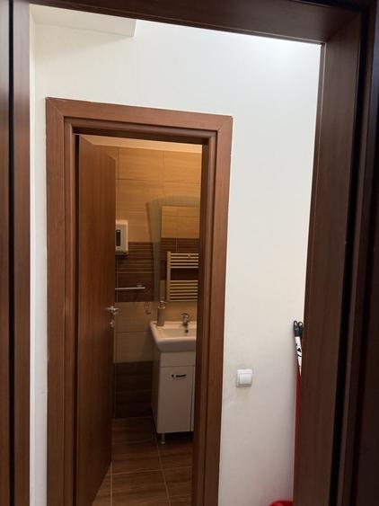 Spațiu comercial, de 30 mp, în Central