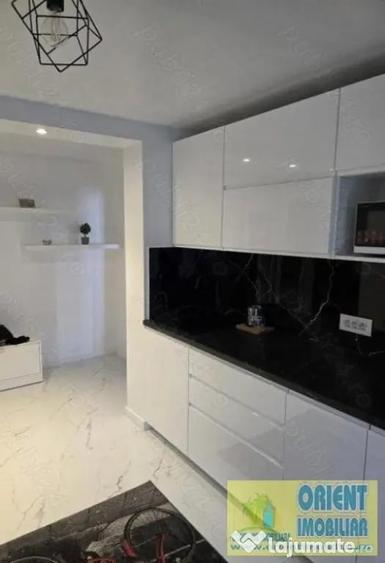 Apartament cu 2 camere semidecomandat în Tomis Mall