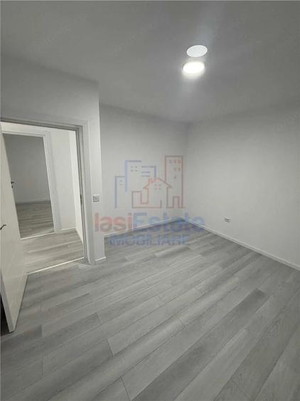 Casă cu Teren 350 Mp în Filiași