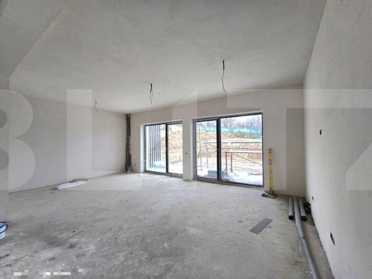 Duplex cu 4 camere cu Teren 550 Mp în Feleacu