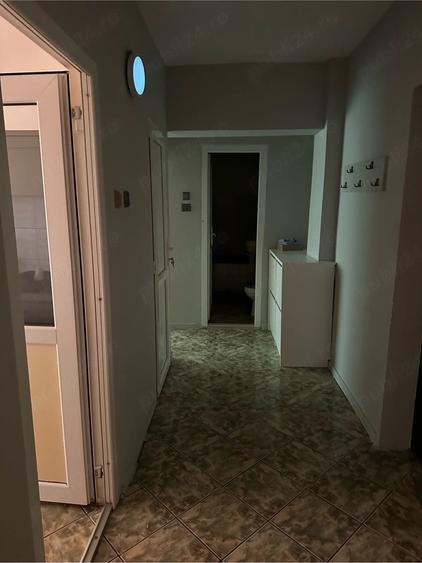 Apartament cu 2 camere decomandat în Soarelui