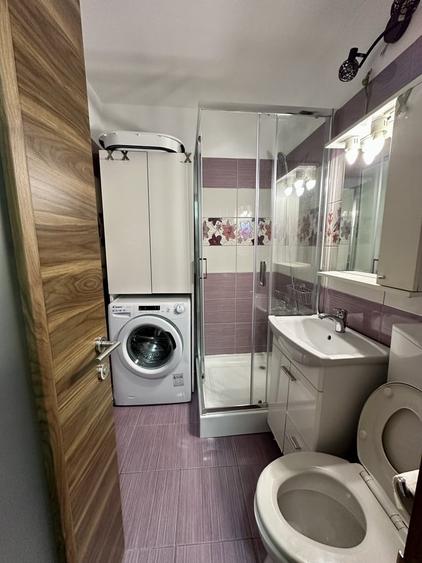 Apartament cu 2 camere decomandat în Drumul Taberei