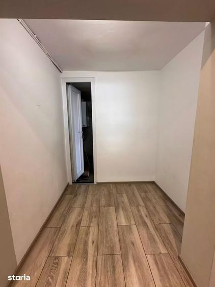 Spațiu comercial, de 50 mp, în Central