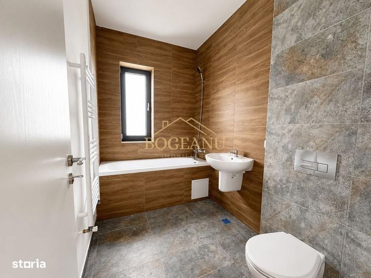 Apartament cu 3 camere în Neptun