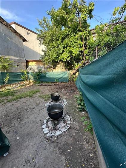 Casă individuală cu 4 camere cu Canalizare în Rahova