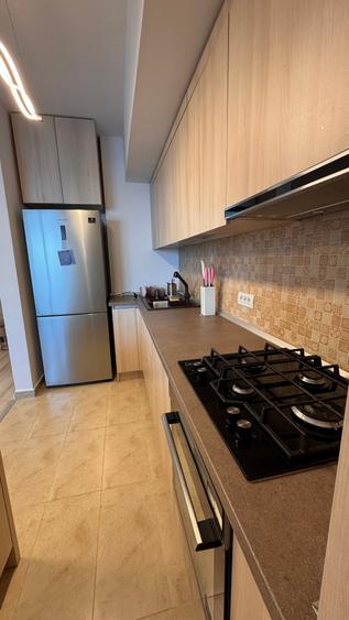 Apartament cu 3 camere decomandat în Lacul Morii