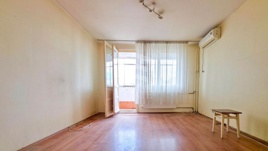 Apartament cu 3 camere semidecomandat în Drumul Taberei — fotografia 3