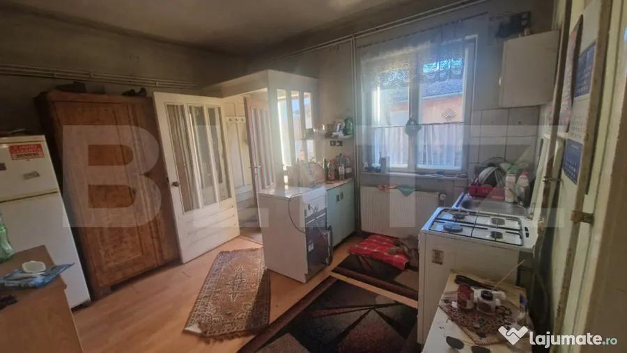 Casă cu 7 camere cu Teren 1353 Mp în Centrul Istoric