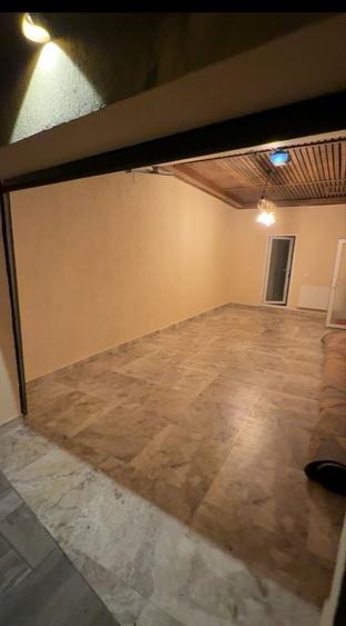 Casă cu 4 camere cu Teren 370 Mp în Exterior Vest