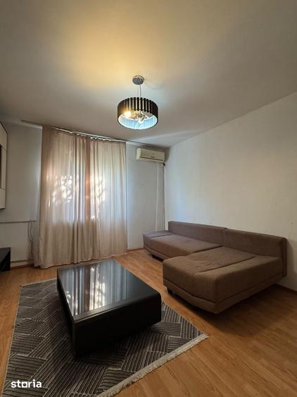 Apartament cu 3 camere semidecomandat în Sălaj