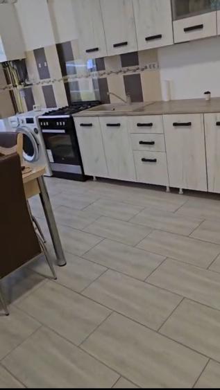 Apartament cu 2 camere decomandat în Girocului