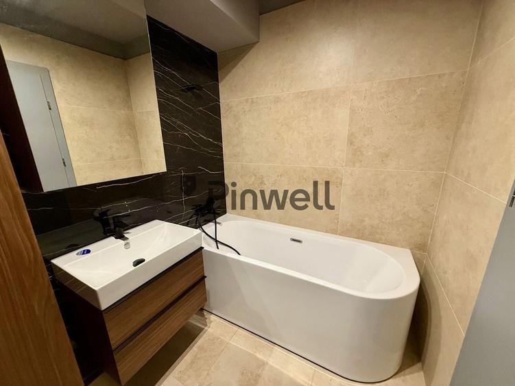 Penthouse cu 3 camere decomandat, mobilat în Străulești