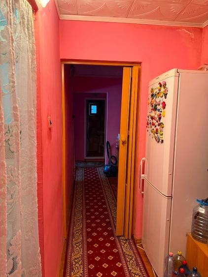 Apartament cu 3 camere decomandat, mobilat în Fetești-Gară