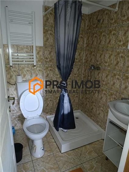 Casă individuală cu 8 camere cu Teren 2100 Mp în Lunca Frumoasă