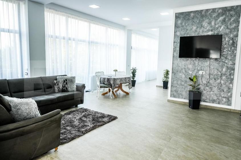 Apartament cu 3 camere decomandat, mobilat în Brazda lui Novac