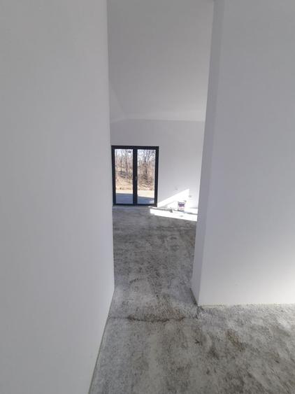 Casă individuală cu 3 camere cu Teren 650 Mp în Negrești (Dobreni)