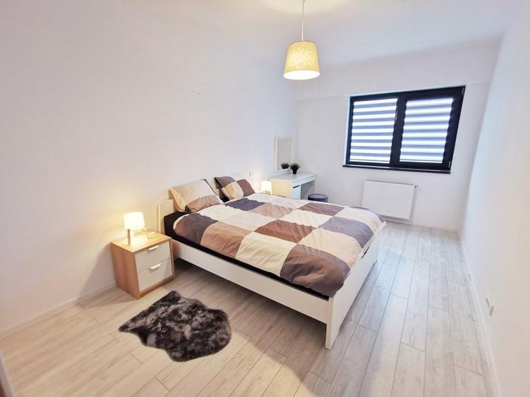 Apartament cu 2 camere semidecomandat, mobilat în Lacul Morii